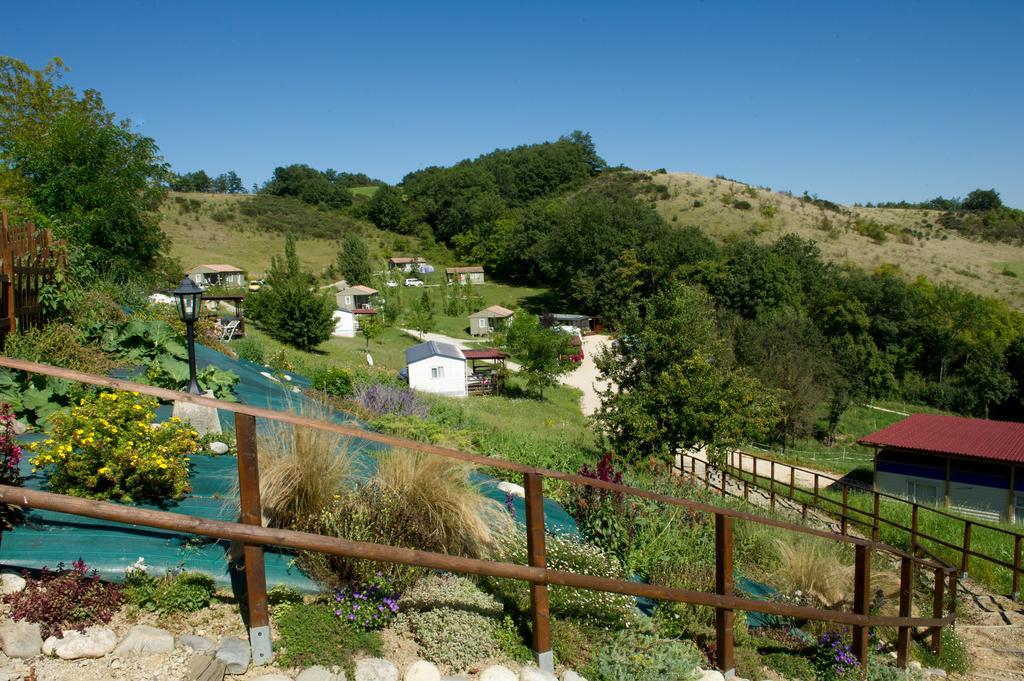 Le Bourdieu Durfort (Ariege) Ngoại thất bức ảnh