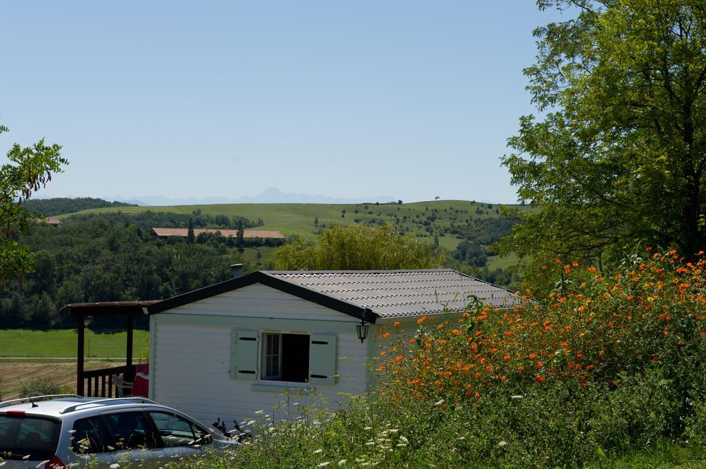 Le Bourdieu Durfort (Ariege) Ngoại thất bức ảnh